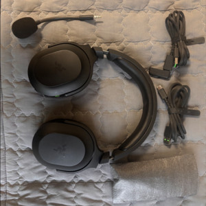 판매] Razer Barracuda X PLUS 무선