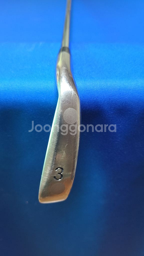 브리지스톤 투어스테이지 VIQ3번 아이언판매합니다--4