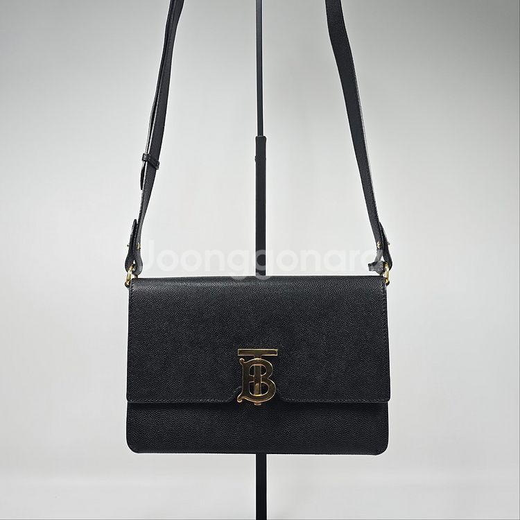 버버리 스몰 모노그램 모피프 레더 크로스백--1