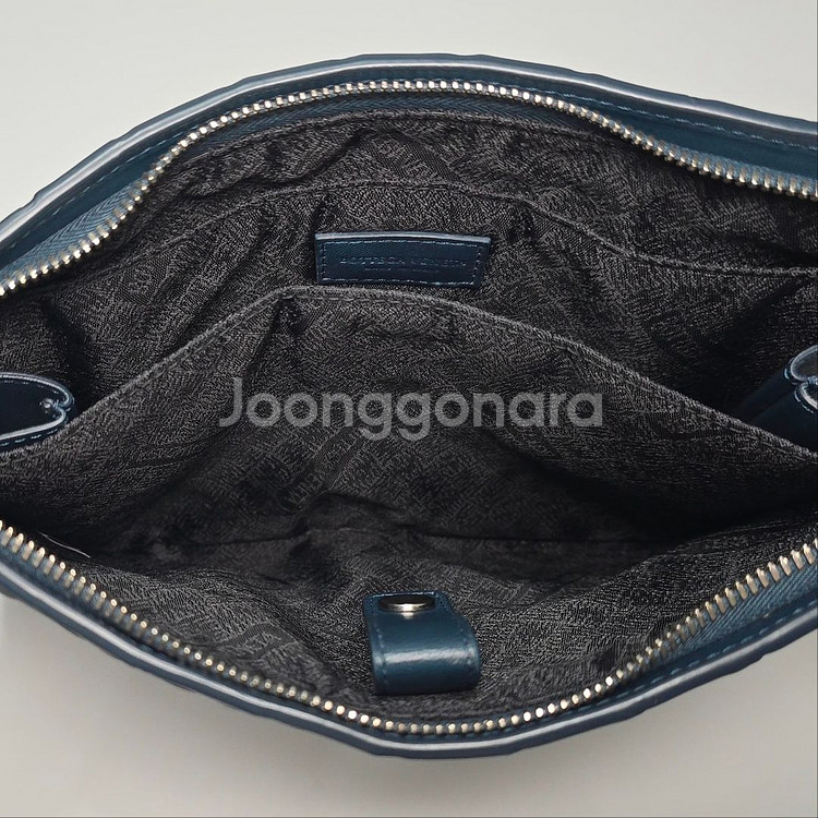 보테가베네타 스트랩 핸들 와이드위빙 거싯 클러치백--9