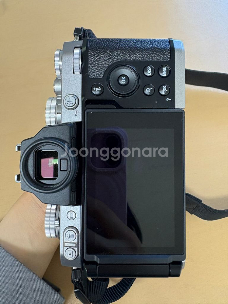 니콘 zfc 28mm f2.8--3