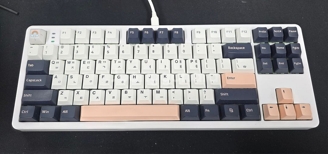 큐센 Q87 PBT 기계식 키보드--0