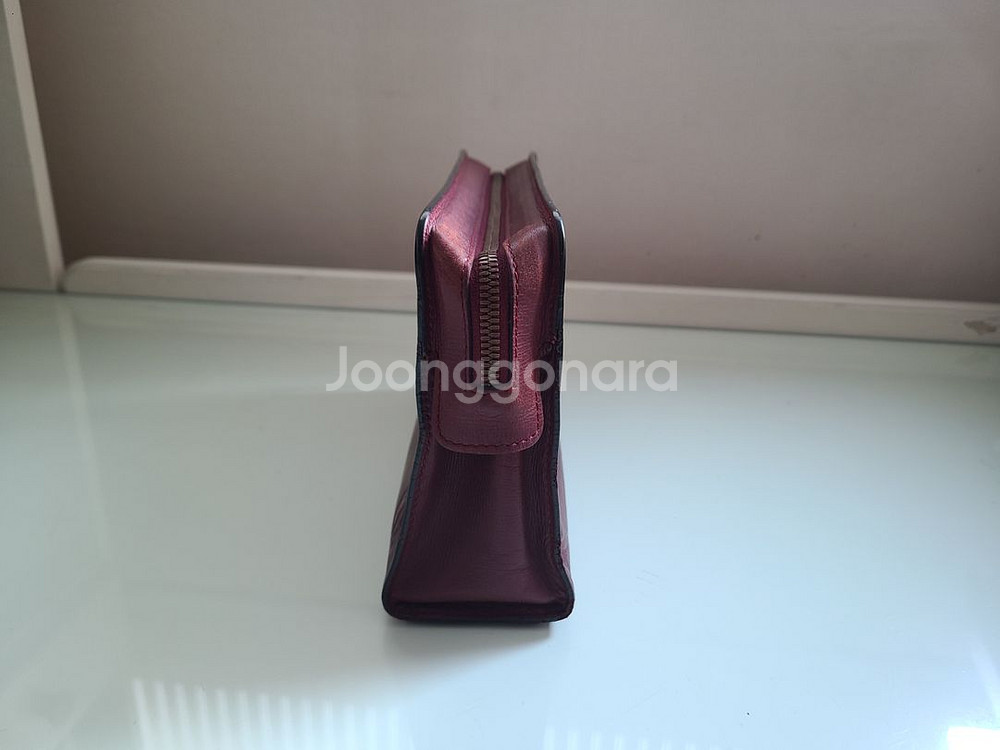 명품 까르띠에 정품 클러치백 판매합니다..--1