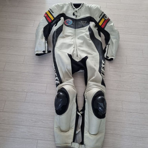 다이네즈 로라 원피스슈트