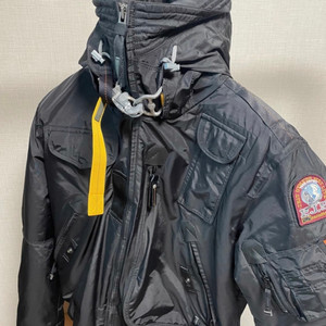 파라점퍼스 고비 24fw