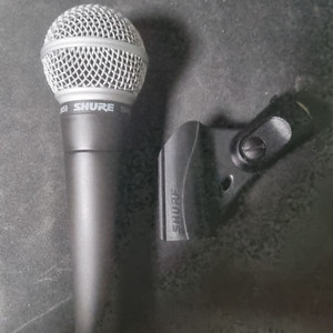 sm58 + xlr케이블 + 마이크 홀더