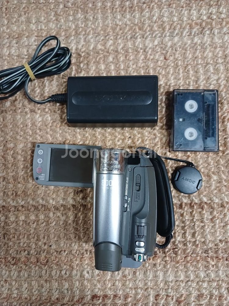 SONY DCR HC26 소니8mm디지털비디오캠코더카메--1