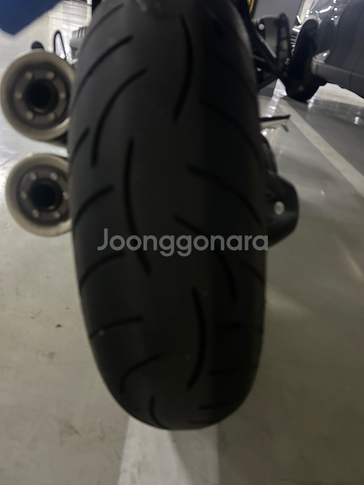 BMW RNINET--5