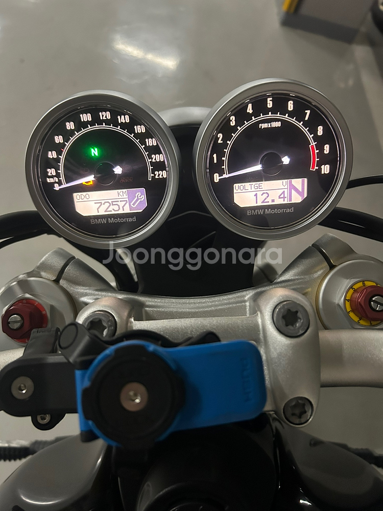 BMW RNINET--6