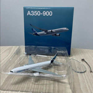 에어버스 A350-900 모형 비행기 1:400 스케일