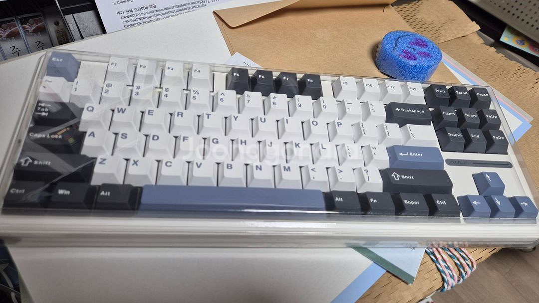 AULA F87 pro 그레이 독거미 회목축--1