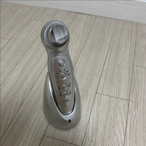 로츠 메르비 갈바닉 뷰티 디바이스 피부 관리