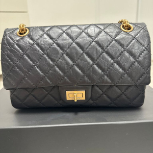 샤넬빈티지2.55미듐 판매합니다