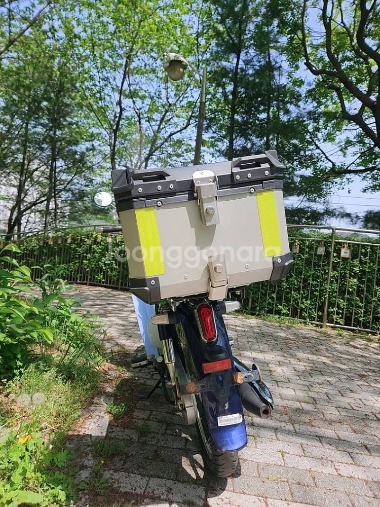혼다 슈퍼커브125CC/20년식/29029KM/메뉴얼/--2