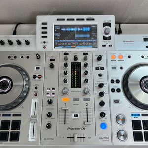 XDJ RX2 화이트모델 KRK스피커