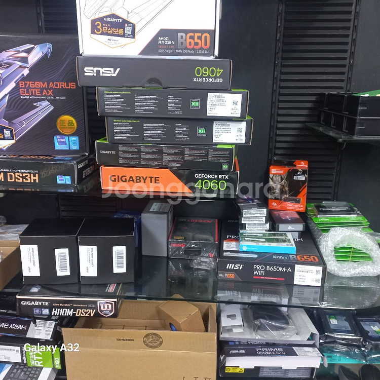 ASUS RX7600 8GEVO 미개봉신품--1