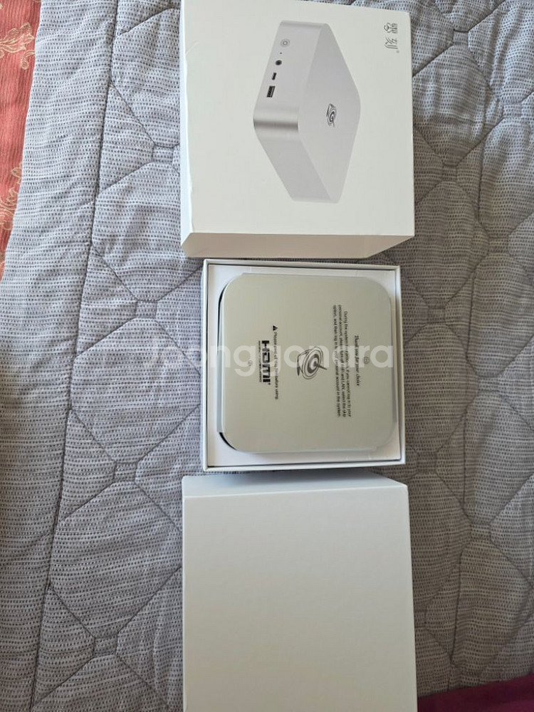 SER8 8745H 32G 1TB 판매합니다.--0