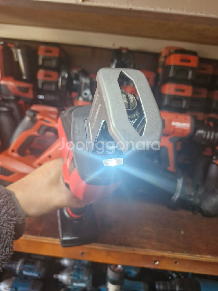 밀워키충전컷쏘 M12CHZ FUEL 6.0배터리포함.원--6