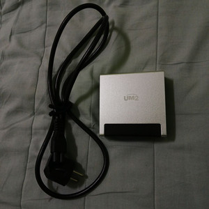 유엠투 UM2 퀄컴3.0 고속멀티충전기 QC30D