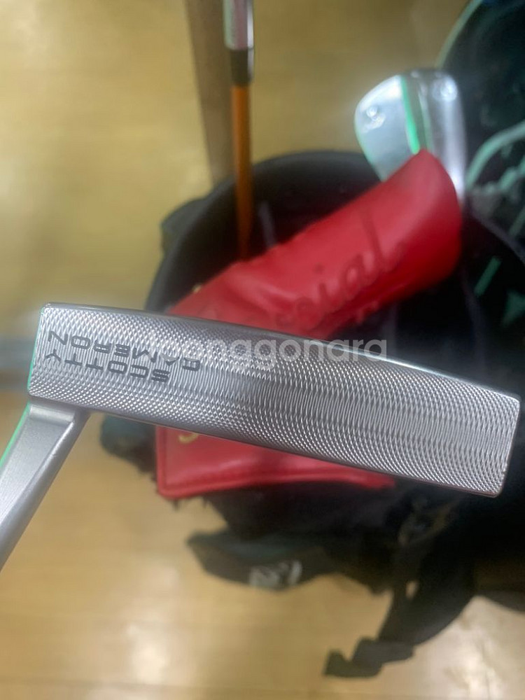 스카티카메론 델마퍼터 팝니다--1