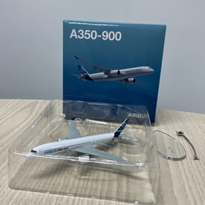 에어버스 A350-900 모형 비행기 1:400 스케일
