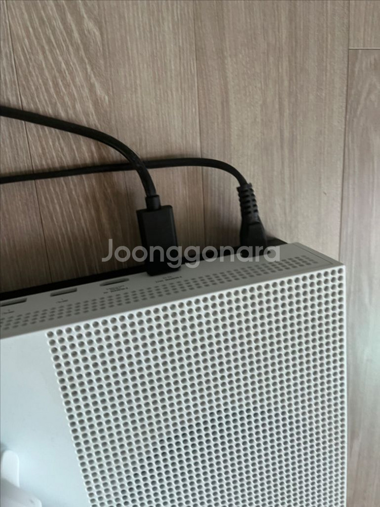 XBOX ONE S--1