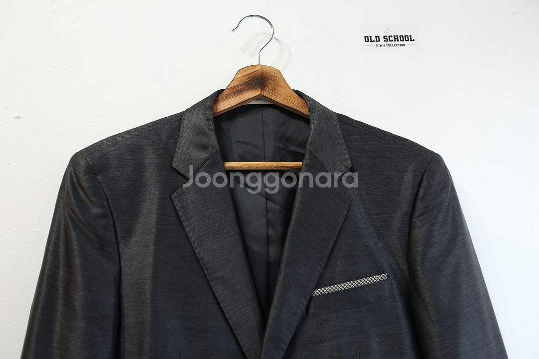 comodo square 싱글버튼 자켓 L사이즈--1