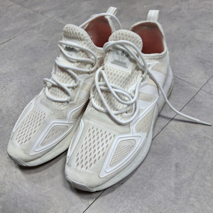 아디다스 FX 8834_ZX 2K (260-265)