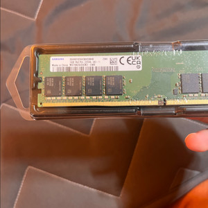 DDR4 16기가 램 2개