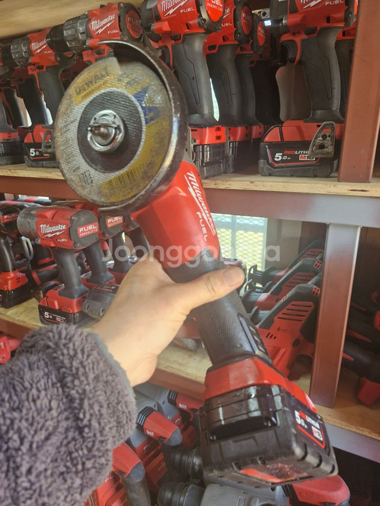 밀워키충전그라인더 M18 FSAG 100X FUEL 5--8