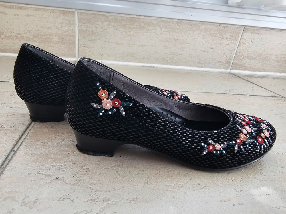 장식이 이쁘고 발편한 신발, 구두--3