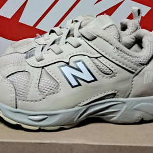 뉴발란스키즈 878운동화 베이지 150