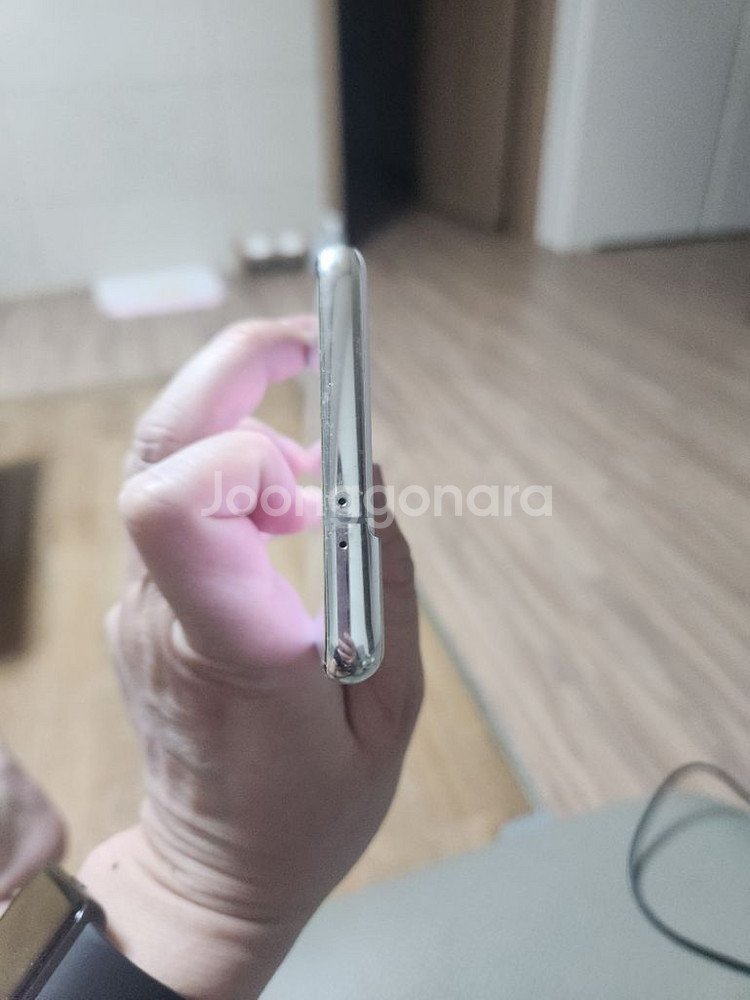 갤럭시s21 256 팬텀화이트--7