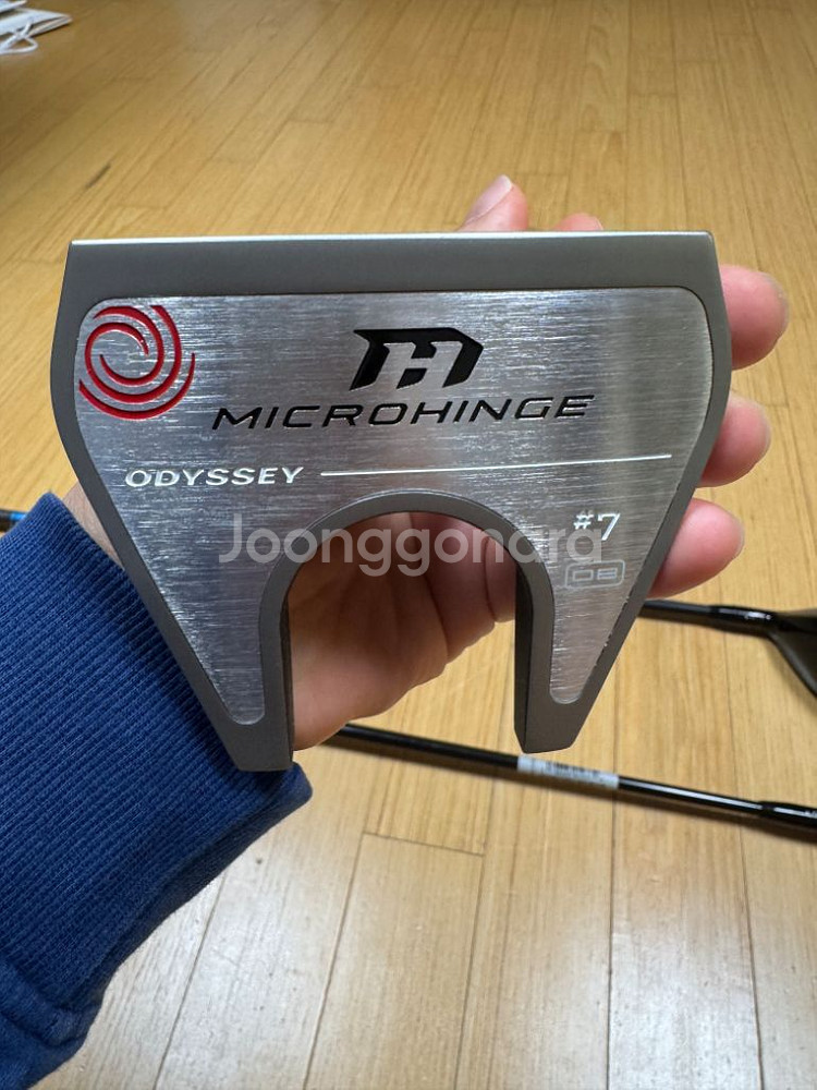 오딧세이 마이크로힌지 세븐 7 퍼터--1