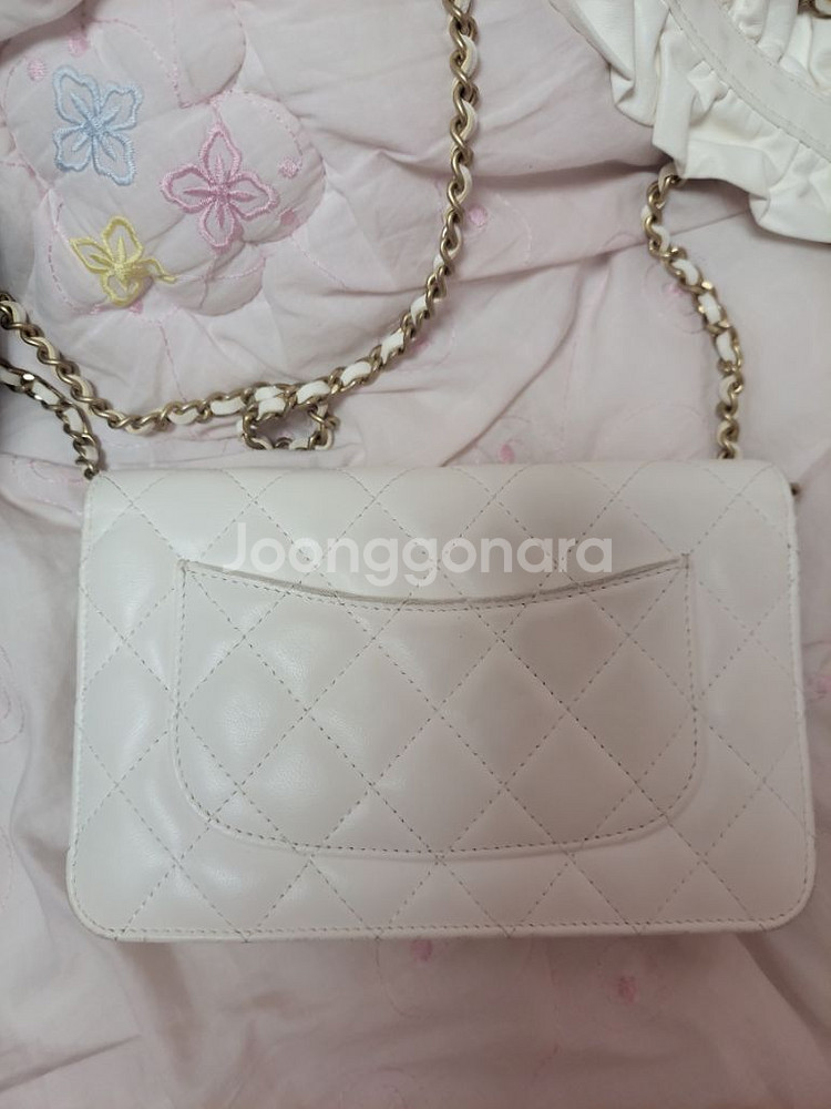 정품)급처상태양호!샤넬 로맨스프릴 클래식 크로스백 가방--4