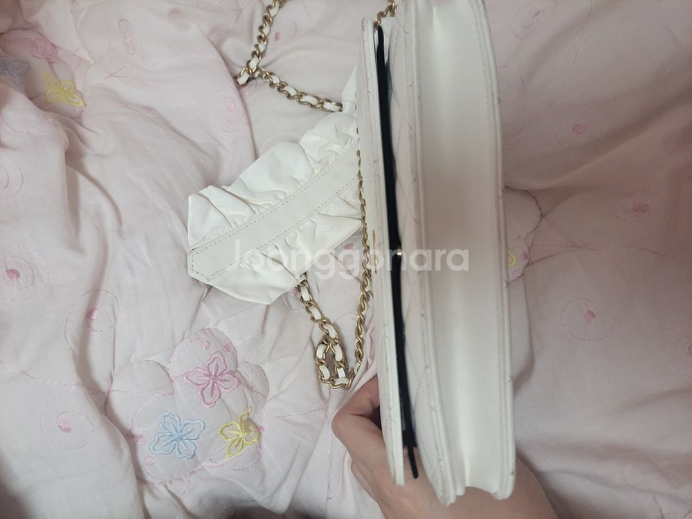 정품)급처상태양호!샤넬 로맨스프릴 클래식 크로스백 가방--9