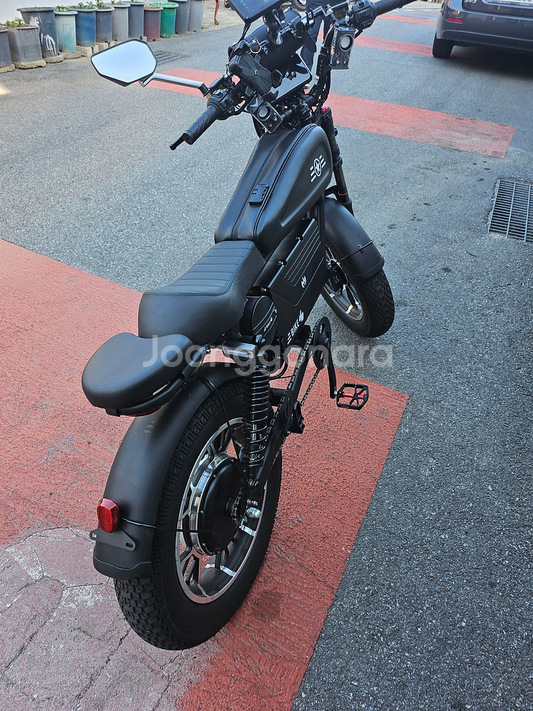 자토바이 동도 s8 4기 신형 2500w60a팝니다--7