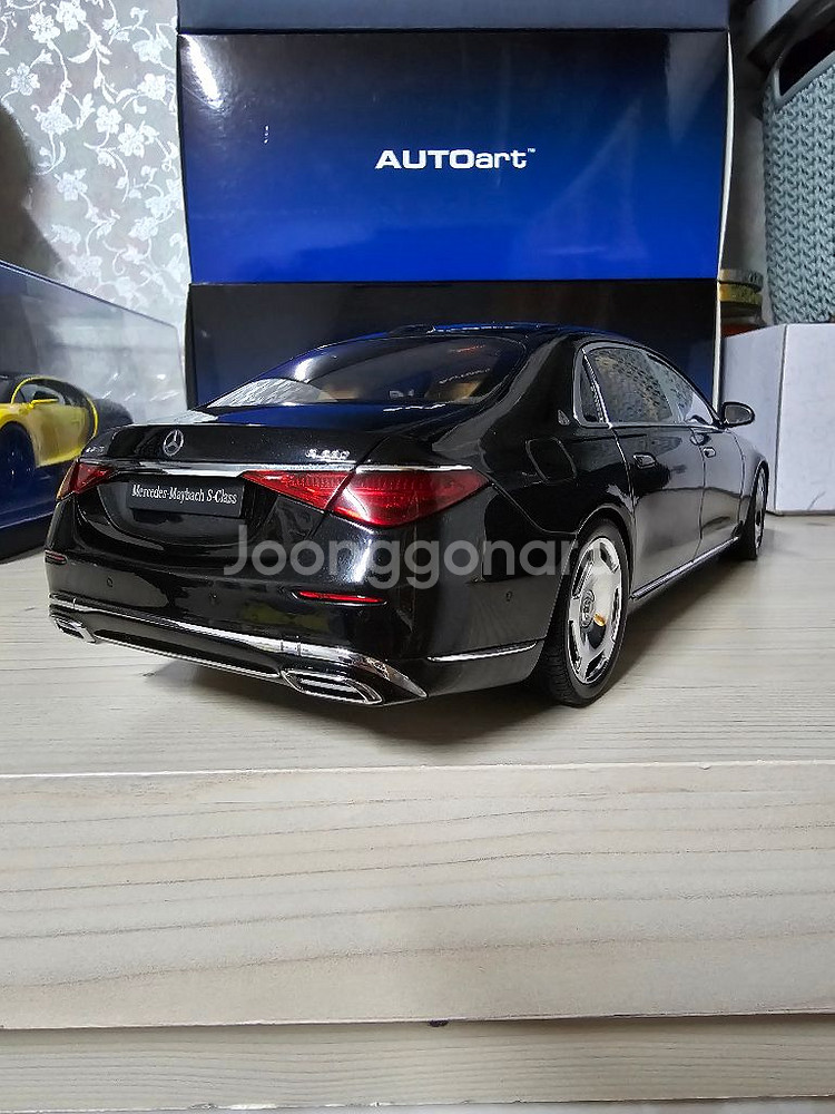 올모스트리얼 벤츠 마이바흐 s680--5
