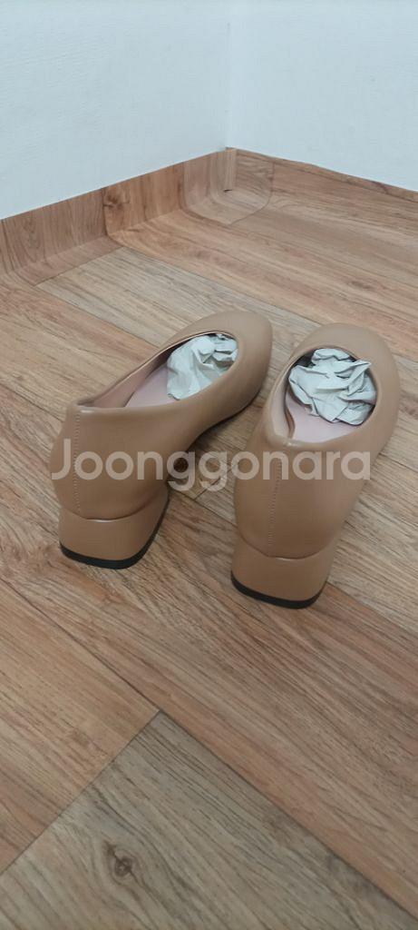 미개봉) 새상품) 여성구두 240 mm--4