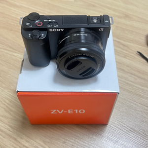 소니 Zv-e10 16-50mm 판매합니다