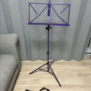 정우 악보대 보라색