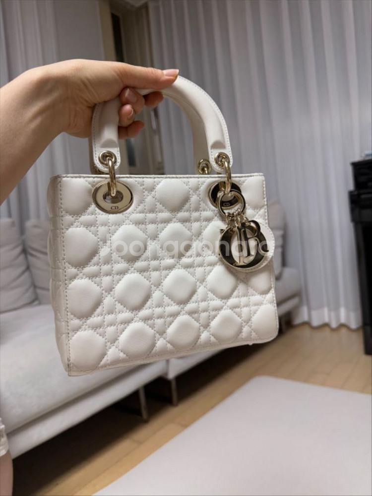 레이디 디올 스몰 라떼 급처 가격수정--1