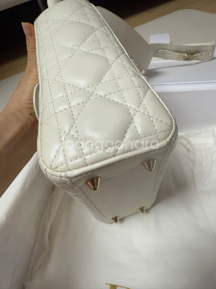 레이디 디올 스몰 라떼 급처 가격수정--6