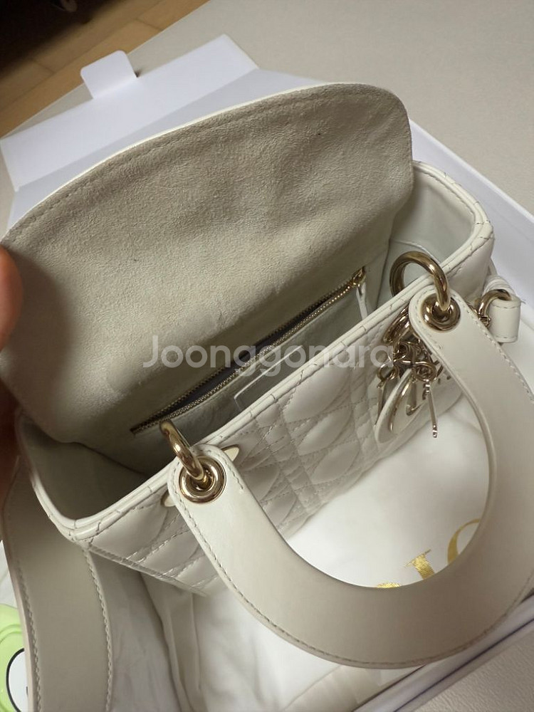 레이디 디올 스몰 라떼 급처 가격수정--8