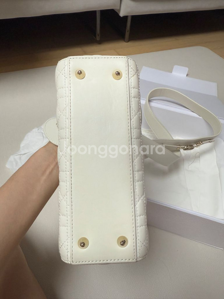 레이디 디올 스몰 라떼 급처 가격수정--7