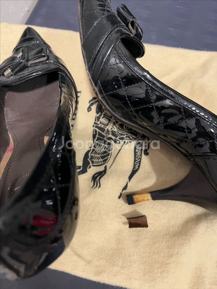 버버리 펌프스 하이힐--3