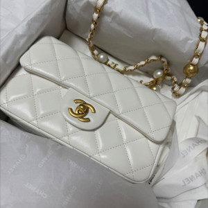 샤넬 뉴미니 시즌 플랩백 새상품(급처)가격수정