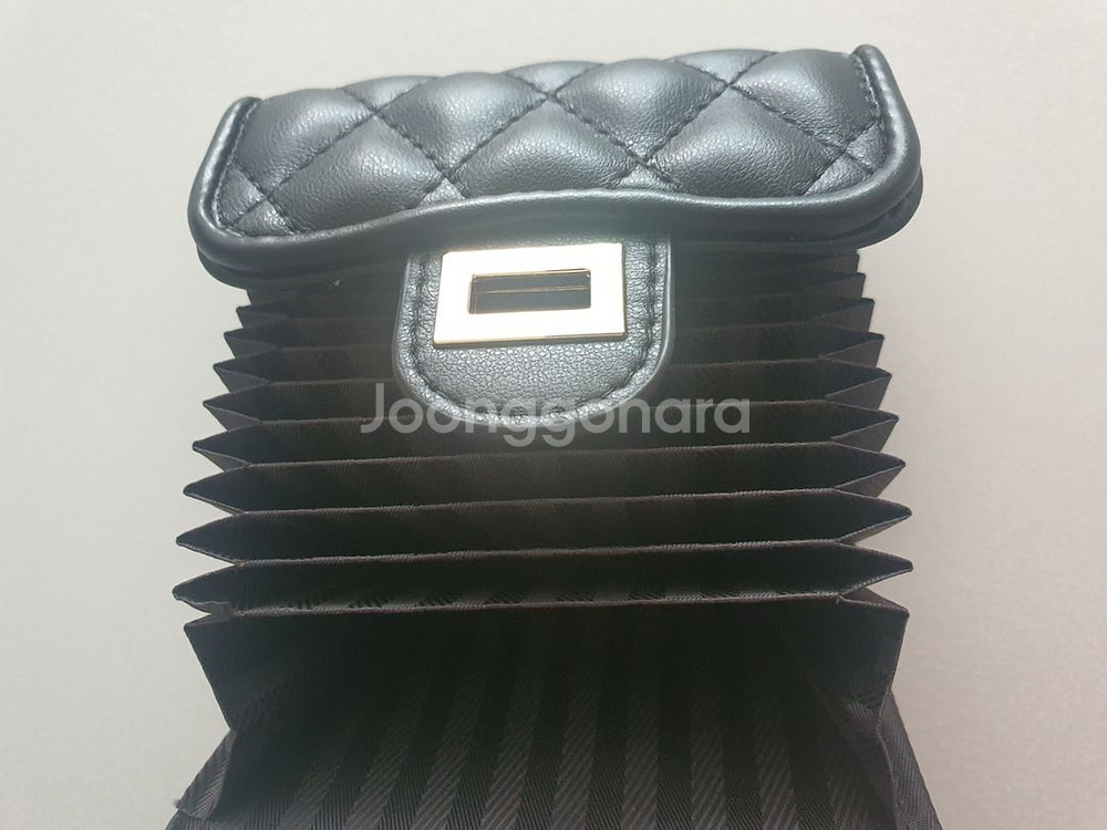 에이블리 카드 슬롯 지갑 여성지갑 퀼팅--2