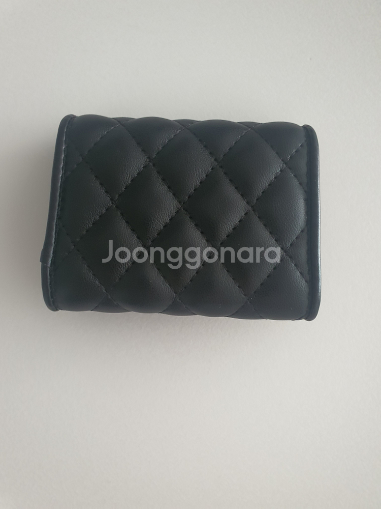 에이블리 카드 슬롯 지갑 여성지갑 퀼팅--1