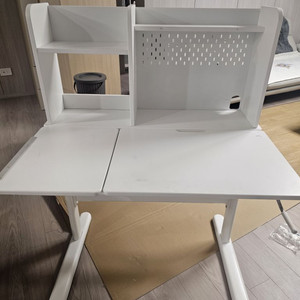 이케아 베릴레르카책상 거의새제품